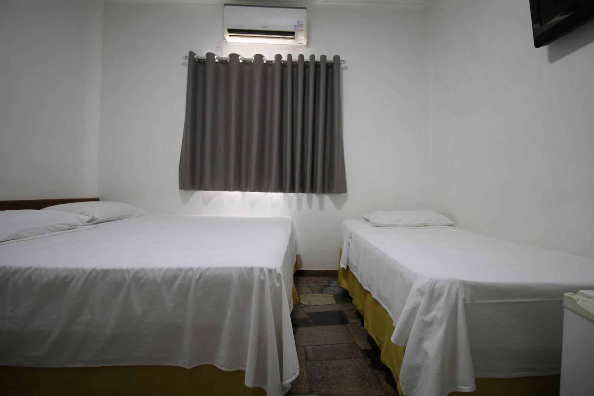 Hotel Pousada Agua Eterna - Proximo Ao Museu De Cera, Hot Beach E Thermas Dos Laranjais Olimpia