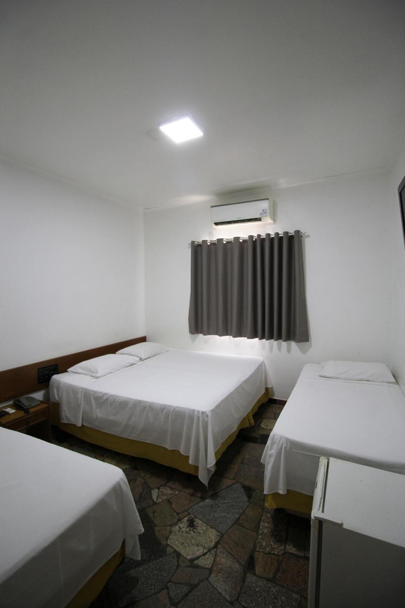 Pousada Agua Eterna - Proximo Ao Museu De Cera, Hot Beach E Thermas Dos Laranjais Hotel Olimpia
